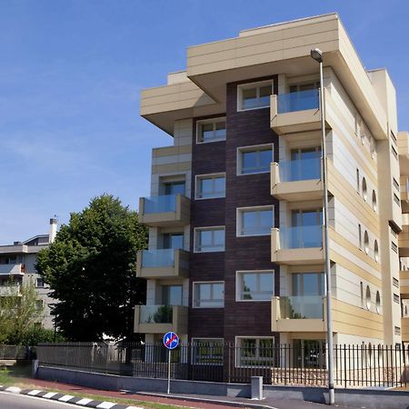 Residence Le Querce Cernusco Sul Naviglio Buitenkant foto