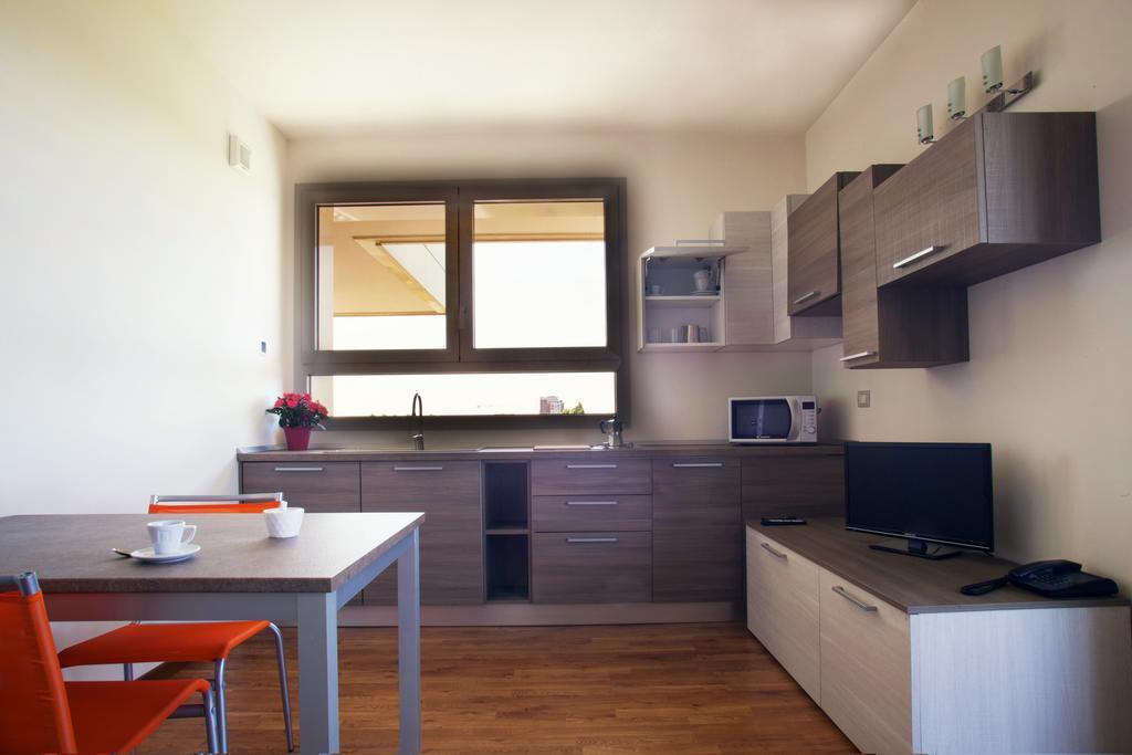 Residence Le Querce Cernusco Sul Naviglio Kamer foto